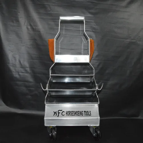 MFC ALUMINUM HORSESHOEING BOX - Image 5